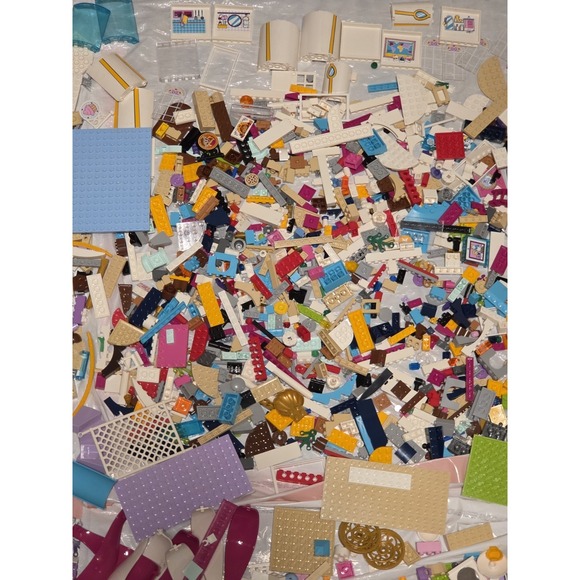 LEGO FRIENDS Set Parts Lot Special Bricks Accessories Bulk Lot ~ 10 lbs - Picture 8 of 10